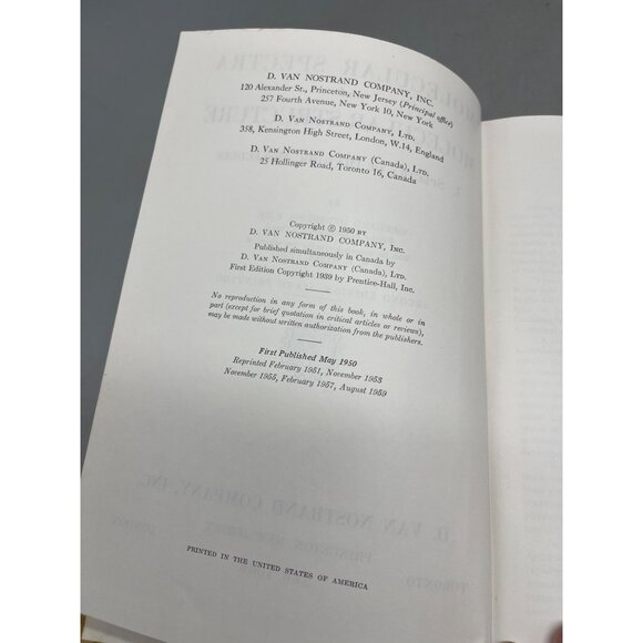 the mineral kingdom by Paul Desautels hardcover book 1950 English 231 pages READ - Picture 4 of 7